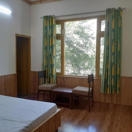 Gazing Moon Homestay Shamshi Екстериор снимка