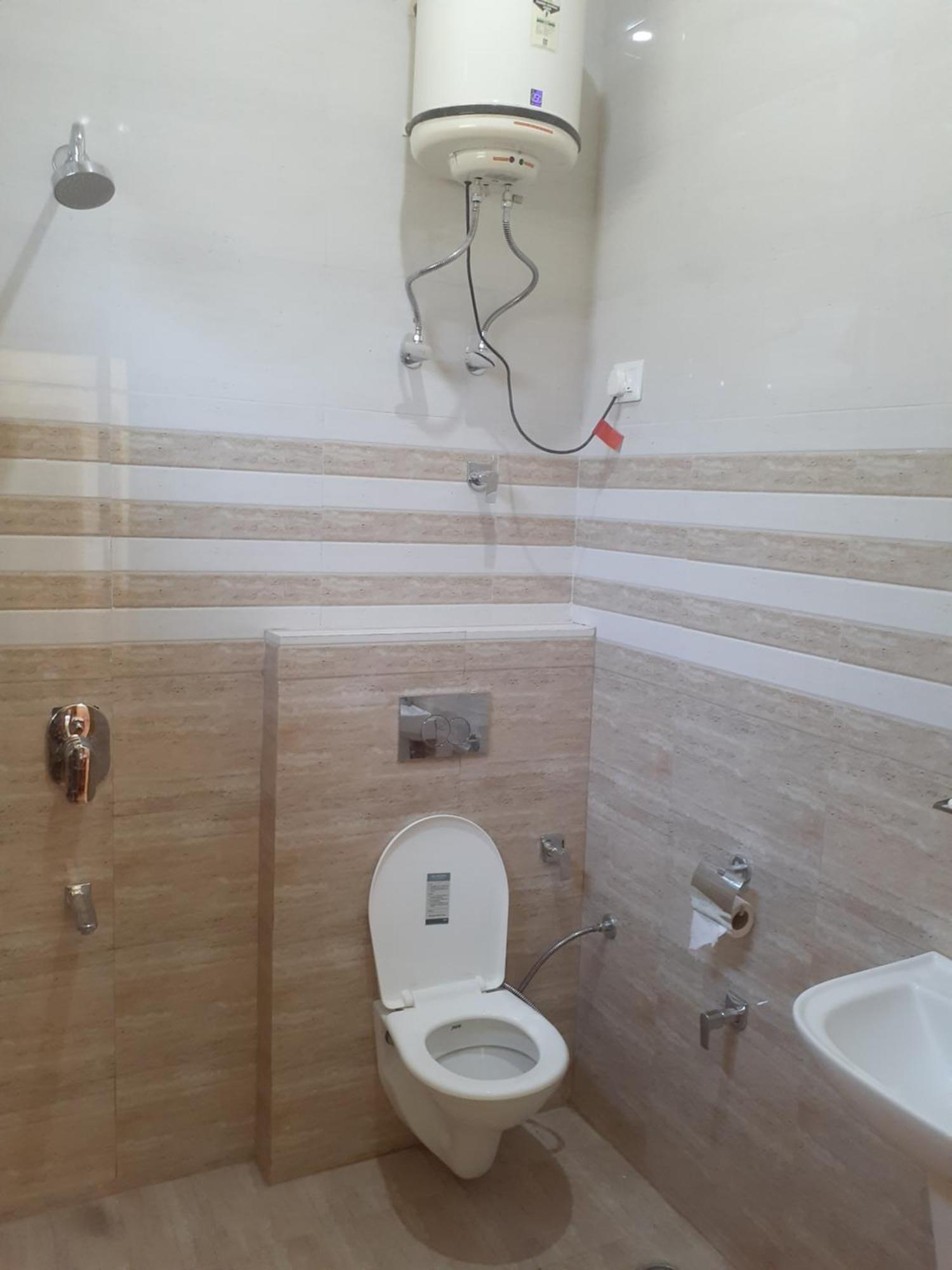 Gazing Moon Homestay Shamshi Стая снимка